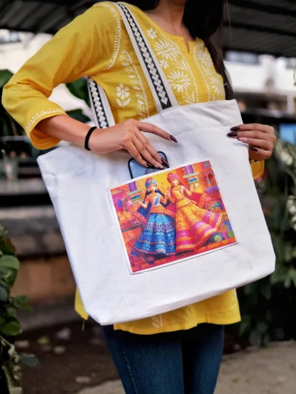 On The Move Tote | Indian Beauty