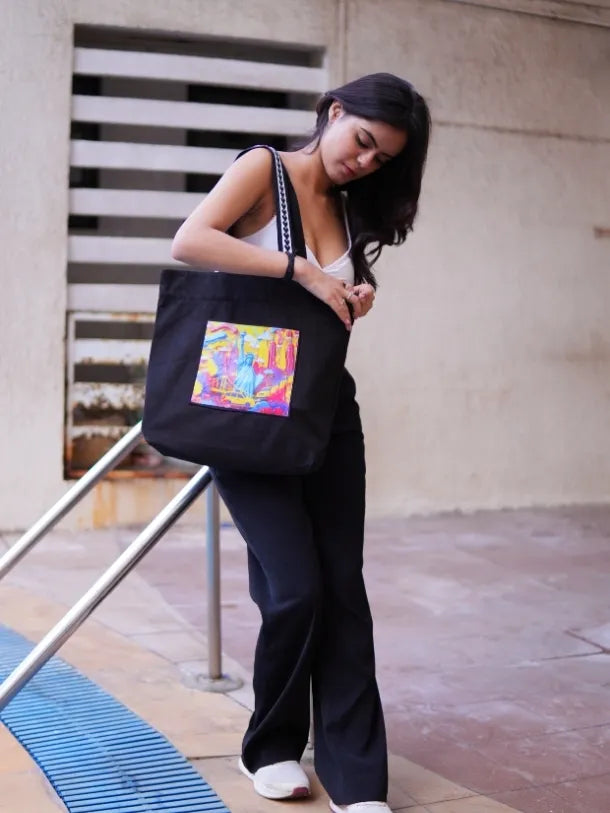 On The Move Tote | Statue of Liberty